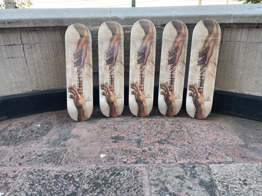 Dios skateboards (edición God is in street )